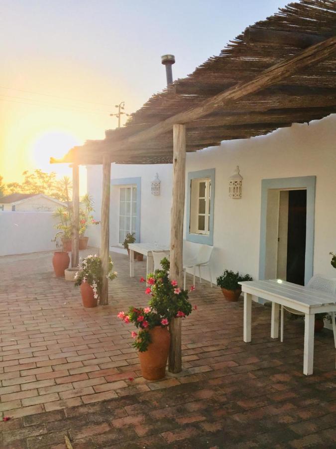 Casa Largo Do Poco Guesthouse Alvor Luaran gambar